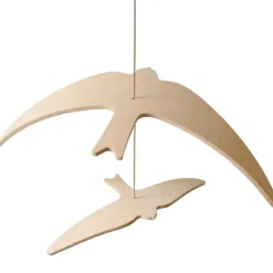 Best Charlie Crane Mobile en bois de hêtre Kano Hirondelles