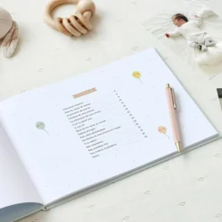 Mon livre de bébé, ma première année|Zü Outlet