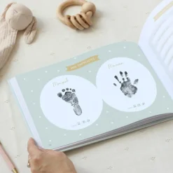 Mon livre de bébé, ma première année|Zü Outlet