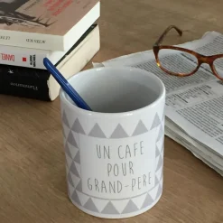 Mug triangles gris (personnalisable)|Les Griottes Best