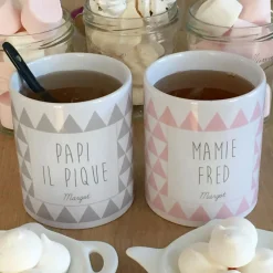 Mug triangles gris (personnalisable)|Les Griottes Best