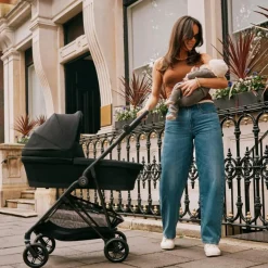 Discount Cybex Nacelle Melio Cot Candy Pink