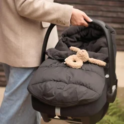 Hot Jollein Nid d'ange passe sangle Puffed Black (groupe 0+)