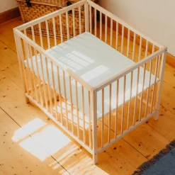 Discount Geuther Parc de jeu Sarah Bois (75 x 95 cm)