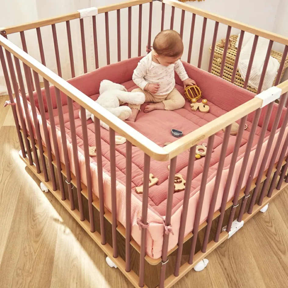 Parc pliant carré en bois Gaby hybride vieux rose|Combelle Hot