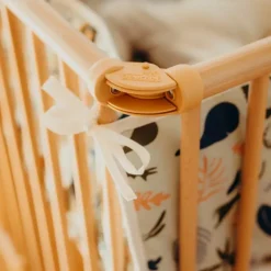 Parc pliant Lucilee + naturel avec fond vert d'eau (76 x 97 cm)|Geuther Best