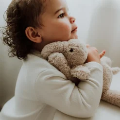 Online FLOW Peluche bruit blanc George l'éléphant beige