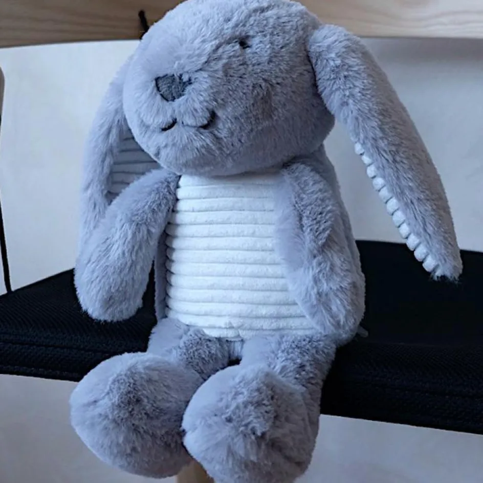 Peluche bruit blanc Milo le lapin gris|FLOW Clearance
