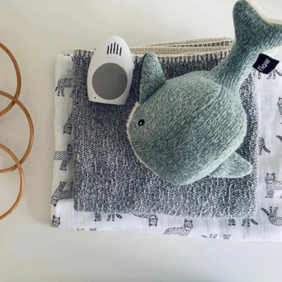 FLOW Peluche bruit blanc rechargeable baleine Moby vert