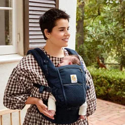 Porte bébé Adapt SoftFlex Mesh Bleu nuit|Ergobaby Online