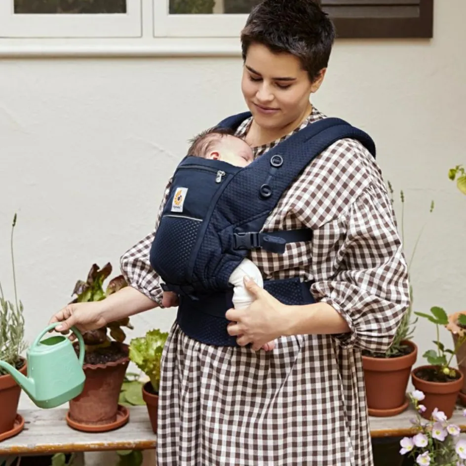 Porte bébé Adapt SoftFlex Mesh Bleu nuit|Ergobaby Online