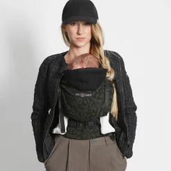 Clearance Love Radius Porte bébé HoodieCarrier 2 Wild Chamo