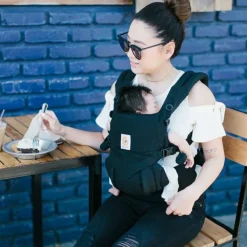 New Ergobaby Porte bébé Omni 360 noir intense