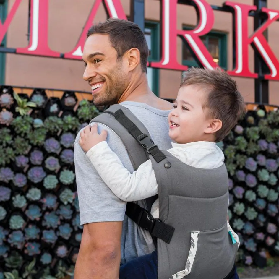 Porte-bébé Cuddle Up Fox avec capuche|Infantino Hot