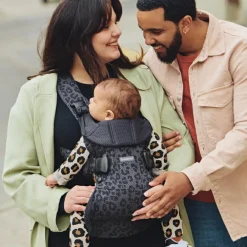 Porte-bébé One Air tissu Mesh 3D léopard|BabyBjörn