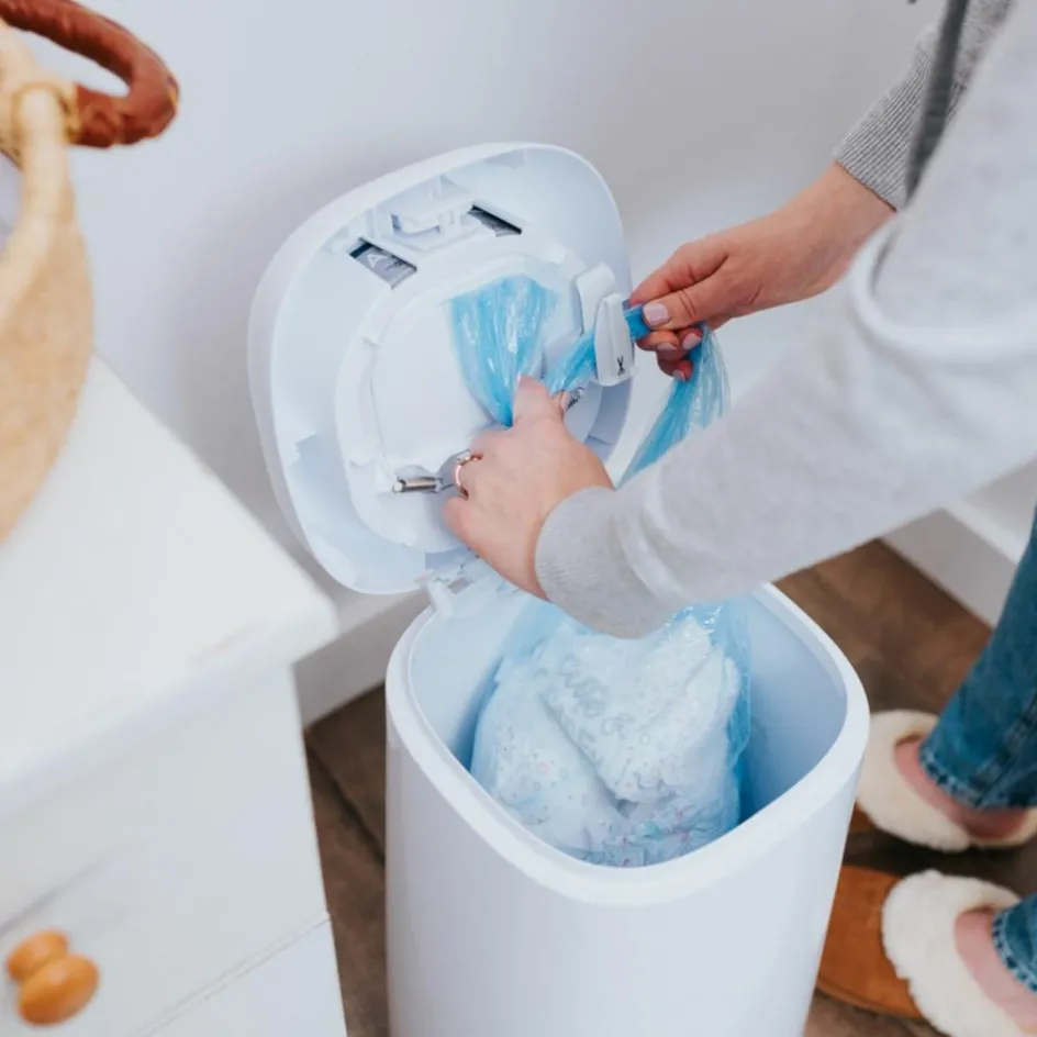 Poubelle à couches Dress up blanc laqué|Angelcare New