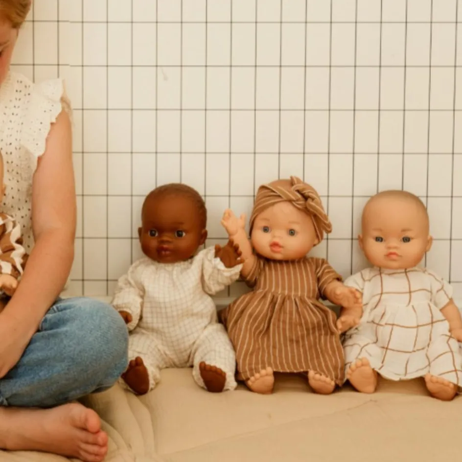 Poupée Jade avec tenue robe Rayures fines|Atelier Wagram Clearance