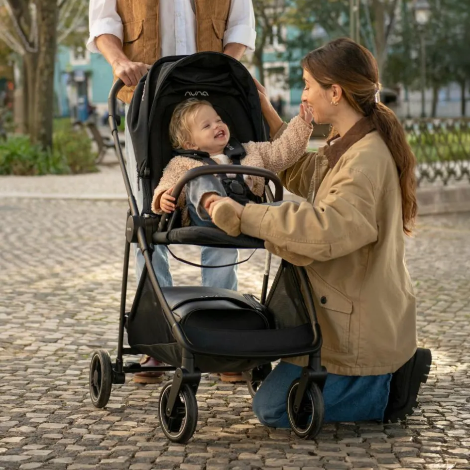 Poussette IXXA NEXT Caviar|Nuna Hot