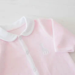 Trois Kilos Sept Pyjama en velours rose Sophie la girafe (1 mois)