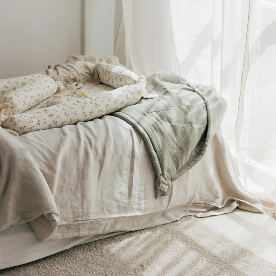 Réducteur de lit Olive Bloom|Babyshower Sale