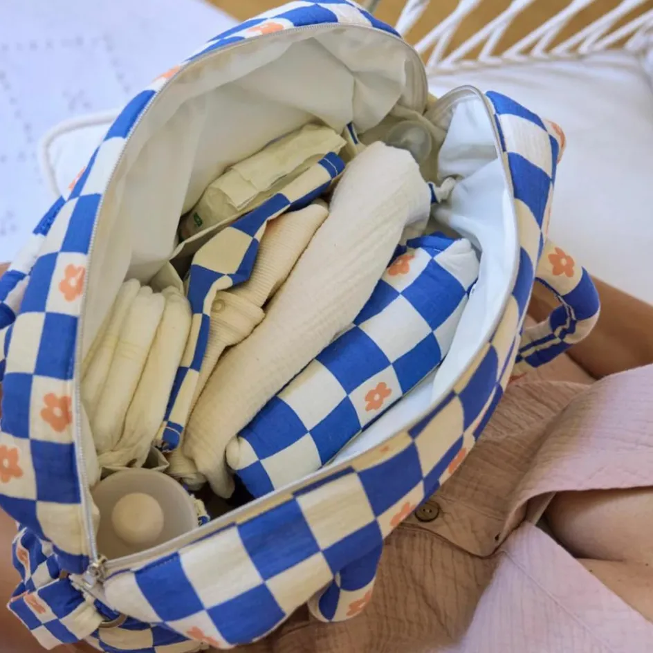 Sac à langer Comme un bonbon Romy damier bleu|BEBEL Hot