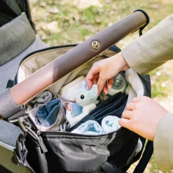 Sac à langer matelassé Noir|Done by Deer Clearance