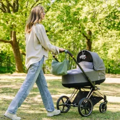 Online Done by Deer Sac à poussette Vert