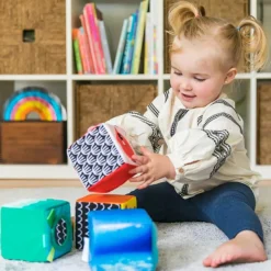 Sale Baby Einstein Set de 4 cubes souples Explore & Discover
