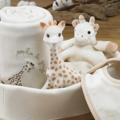 en boîte cadeau (18 cm)|Sophie la girafe Sale