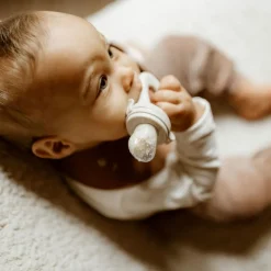 Discount Zakuw Sucette grignoteuse Argile avec 4 embouts