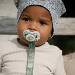 Sucette physiologique Standen X Morris & Co|Elodie Details Best