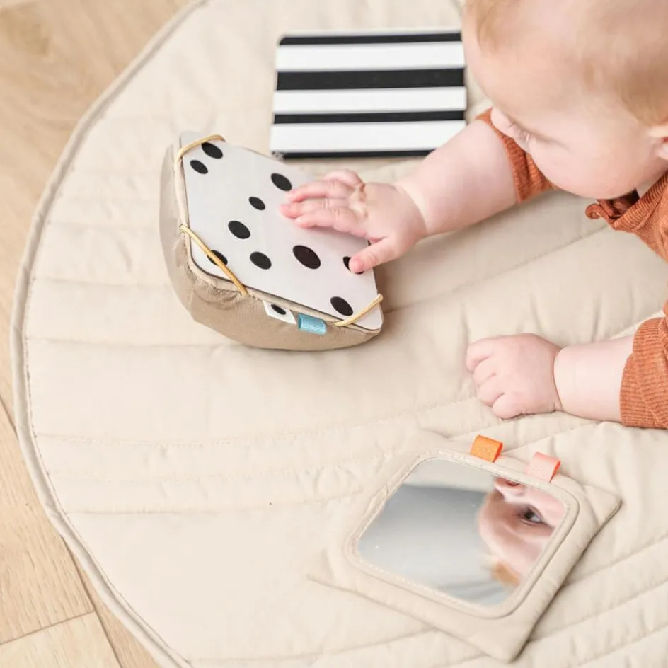 Online Done by Deer Support avec cartes de motifs contrastés Deer friends Sable