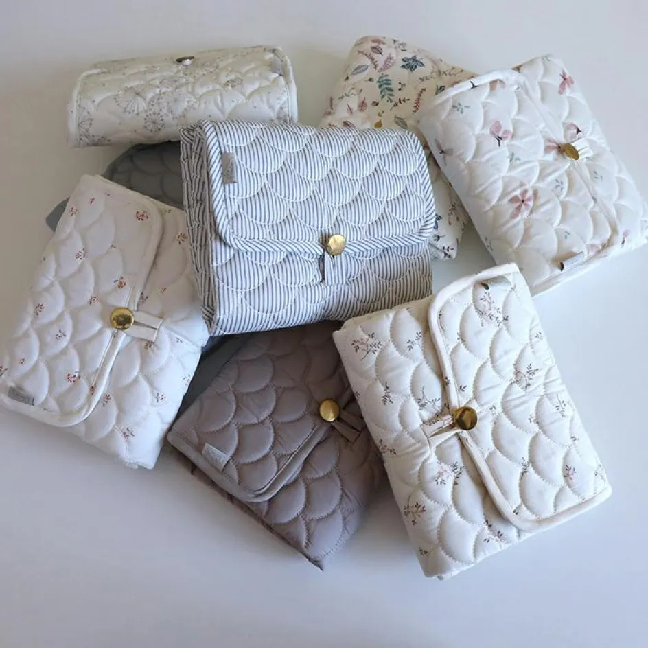 Clearance Cam Cam Copenhagen Tapis à langer nomade Classic Stripes Blue