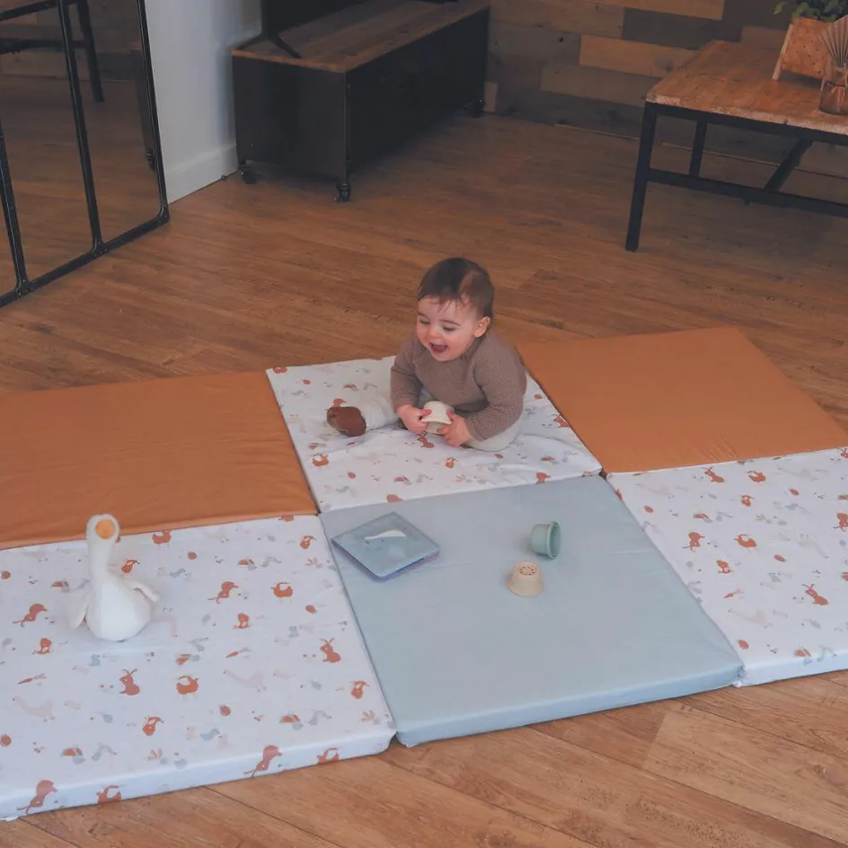 Clearance Tinéo Tapis de jeu pliable XL Little Farmer (180 x 120 cm)