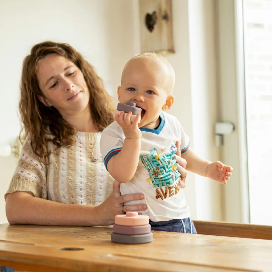 Tour coeurs à empiler en silicone|Bo Jungle
