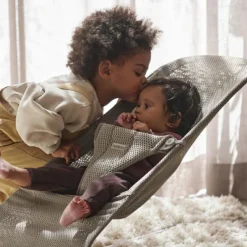 Sale BabyBjörn Transat Bliss à balancement Mesh 3D gris