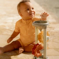 T-shirt de bain anti-UV manches courtes Seashells Sunny Yellow (6-12 mois)|Little Dutch Online